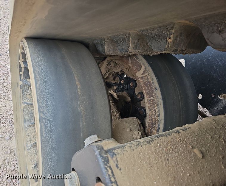 image for item DQ1148 2013 Case IH 550 Quadtrac  4WD tractor