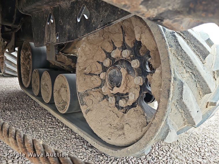 image for item DQ1148 2013 Case IH 550 Quadtrac  4WD tractor