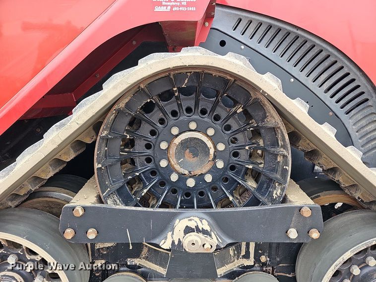 image for item DQ1148 2013 Case IH 550 Quadtrac  4WD tractor