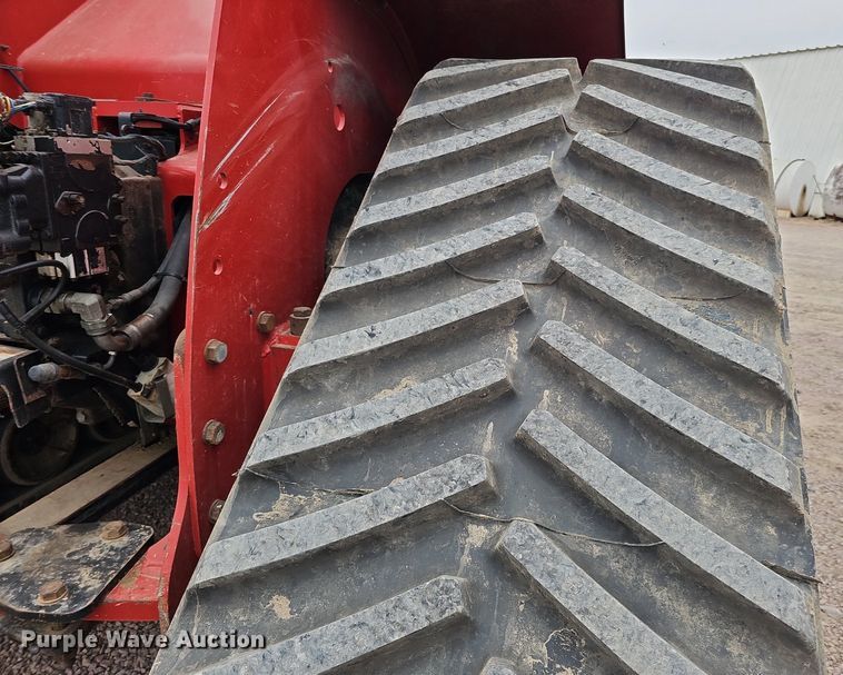 image for item DQ1148 2013 Case IH 550 Quadtrac  4WD tractor