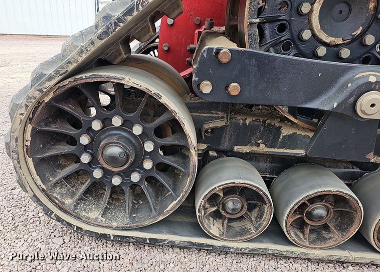 image for item DQ1148 2013 Case IH 550 Quadtrac  4WD tractor