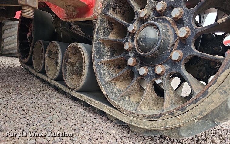 image for item DQ1148 2013 Case IH 550 Quadtrac  4WD tractor