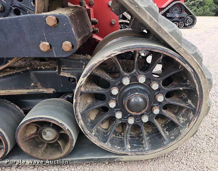 image for item DQ1148 2013 Case IH 550 Quadtrac  4WD tractor