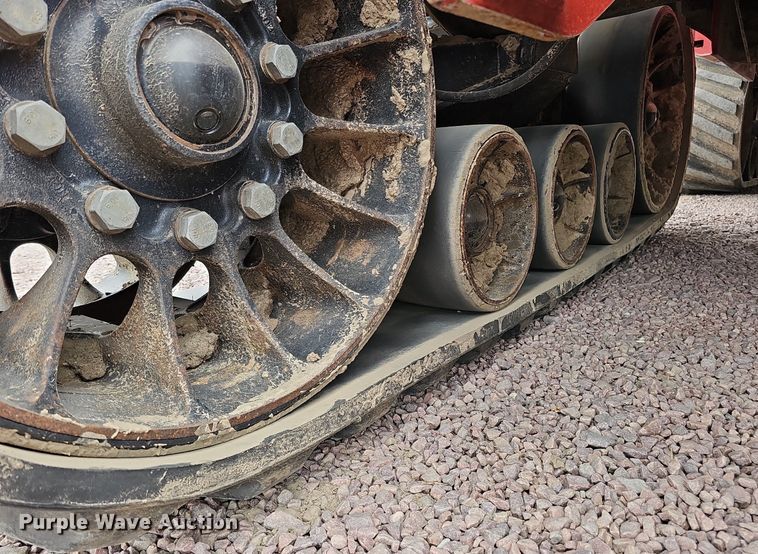 image for item DQ1148 2013 Case IH 550 Quadtrac  4WD tractor