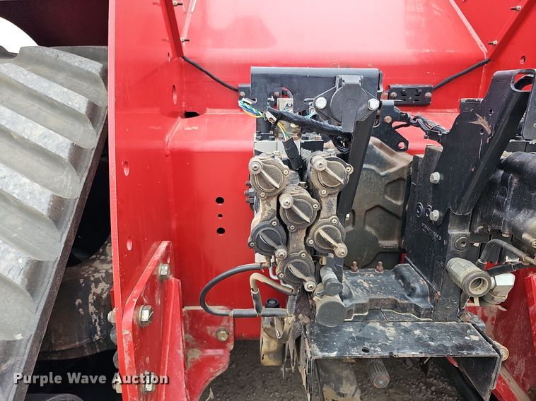 image for item DQ1149 2012 Case IH 500 Quadtrac  4WD tractor