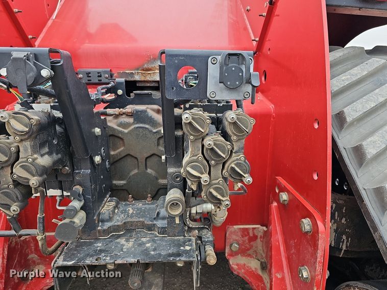 image for item DQ1149 2012 Case IH 500 Quadtrac  4WD tractor