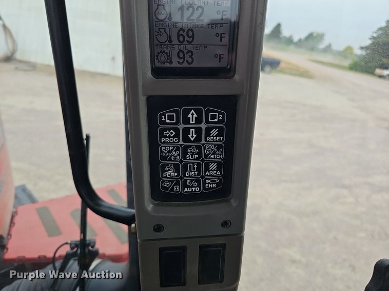 image for item DQ1149 2012 Case IH 500 Quadtrac  4WD tractor