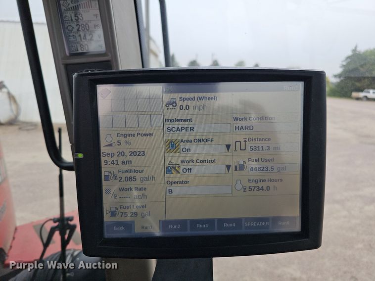 image for item DQ1149 2012 Case IH 500 Quadtrac  4WD tractor