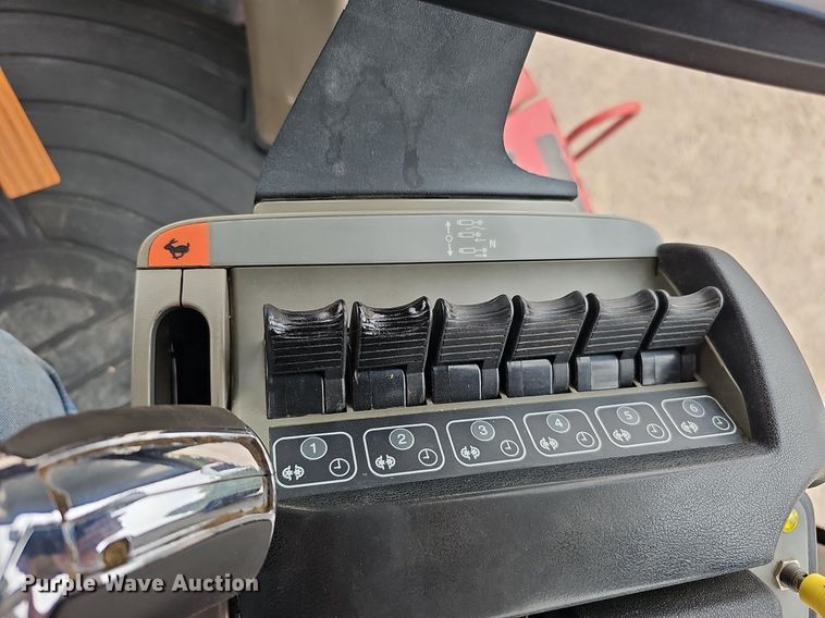 image for item DQ1149 2012 Case IH 500 Quadtrac  4WD tractor