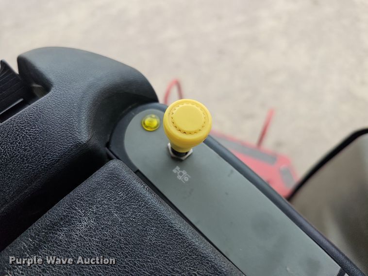 image for item DQ1149 2012 Case IH 500 Quadtrac  4WD tractor