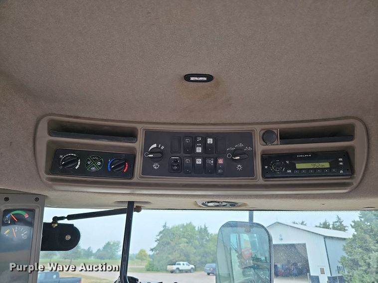 image for item DQ1149 2012 Case IH 500 Quadtrac  4WD tractor