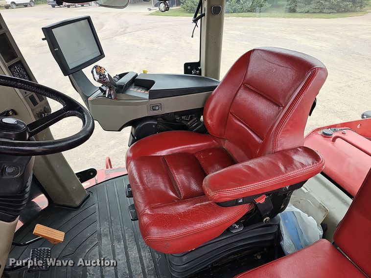 image for item DQ1149 2012 Case IH 500 Quadtrac  4WD tractor