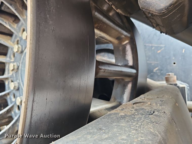 image for item DQ1149 2012 Case IH 500 Quadtrac  4WD tractor