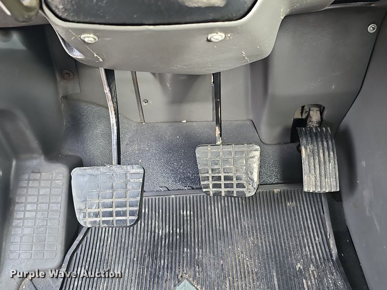 image for item DQ1198 2014 International  ProStar+ semi truck