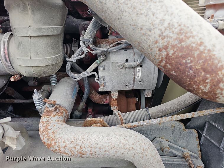 image for item DQ1198 2014 International  ProStar+ semi truck