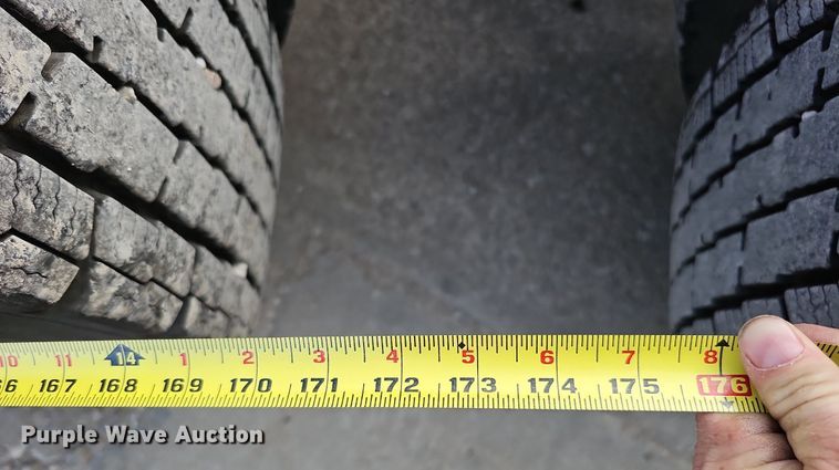 image for item DQ1198 2014 International  ProStar+ semi truck