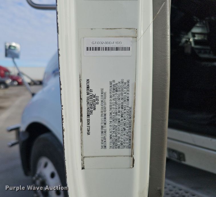 image for item DQ1198 2014 International  ProStar+ semi truck