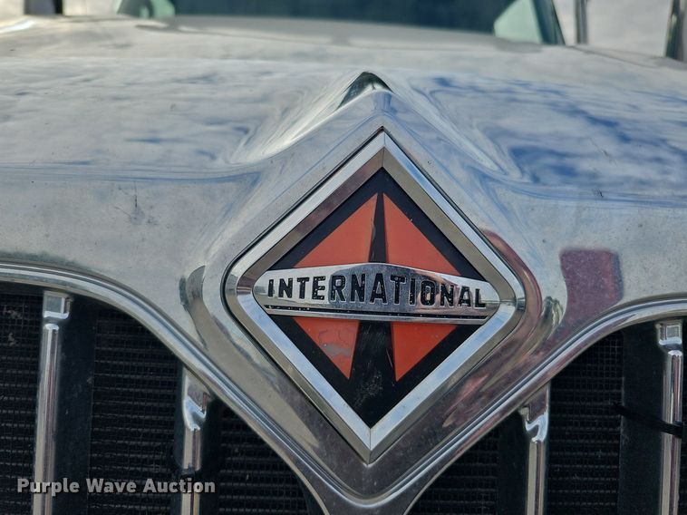 image for item DQ1198 2014 International  ProStar+ semi truck