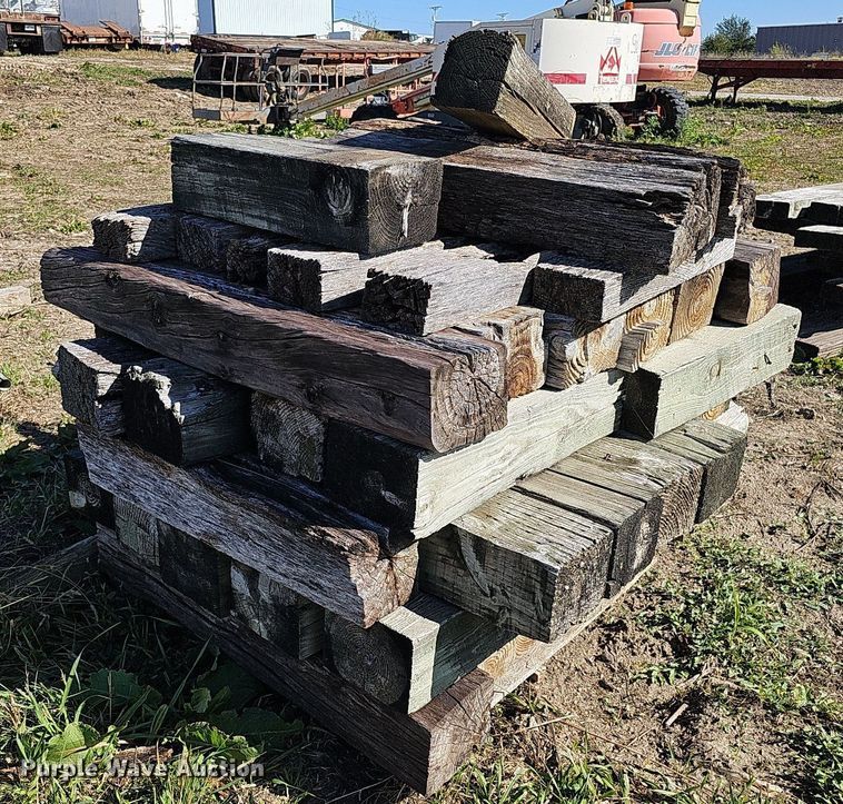 image for item DQ1204 Building materials