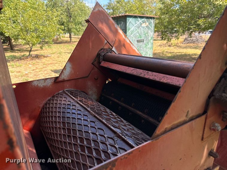 image for item DQ1432 Savage 2400  pecan cleaner