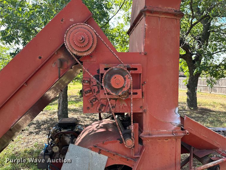 image for item DQ1432 Savage 2400  pecan cleaner