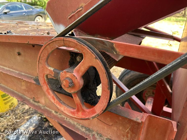 image for item DQ1432 Savage 2400  pecan cleaner