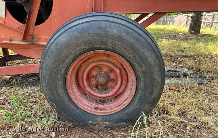 image for item DQ1432 Savage 2400  pecan cleaner