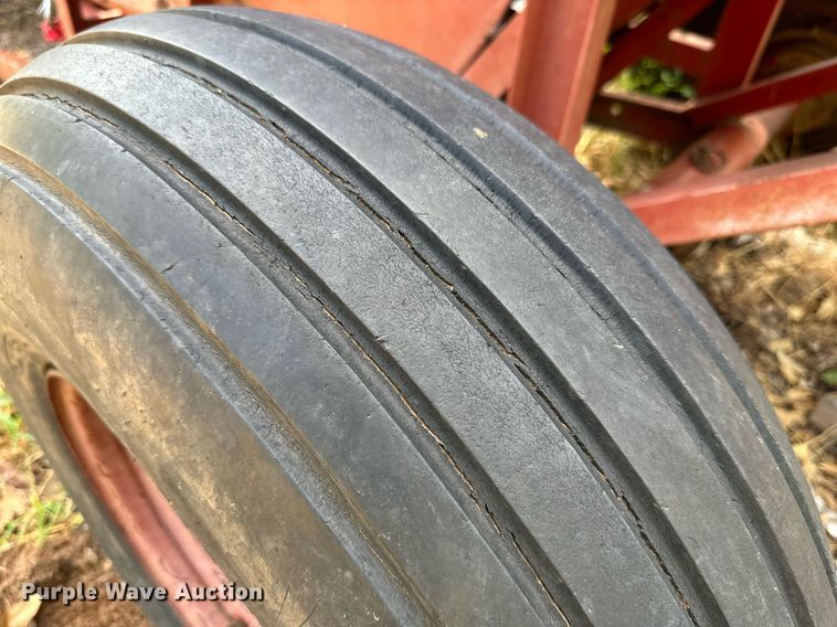 image for item DQ1432 Savage 2400  pecan cleaner