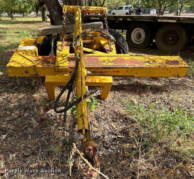 image for item DQ1434 Tree Shaker