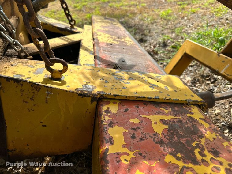 image for item DQ1434 Tree Shaker