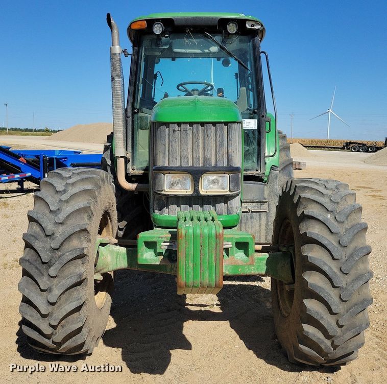image for item DR5595 2010 John Deere 7330  MFWD tractor
