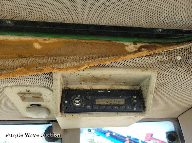 image for item DR5595 2010 John Deere 7330  MFWD tractor