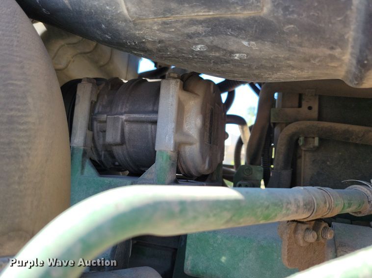 image for item DR5595 2010 John Deere 7330  MFWD tractor