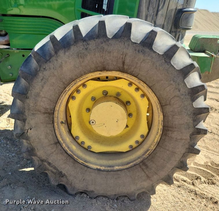 image for item DR5595 2010 John Deere 7330  MFWD tractor