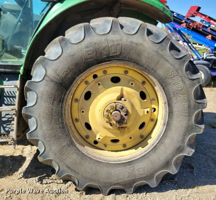 image for item DR5595 2010 John Deere 7330  MFWD tractor