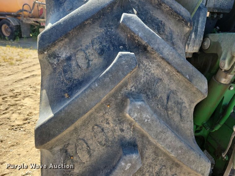 image for item DR5595 2010 John Deere 7330  MFWD tractor