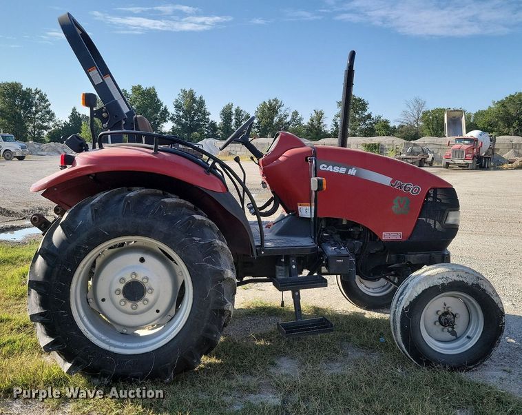 image for item JE9530 2007 Case IH JX60  tractor