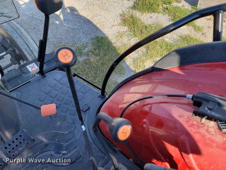 image for item JE9530 2007 Case IH JX60  tractor