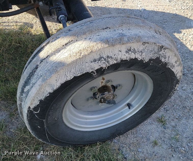 image for item JE9530 2007 Case IH JX60  tractor