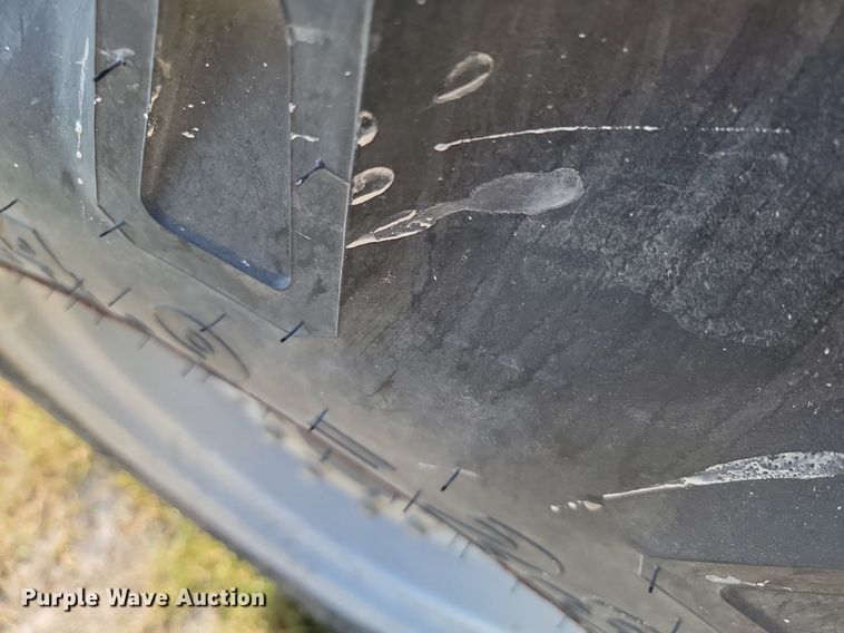 image for item JE9530 2007 Case IH JX60  tractor