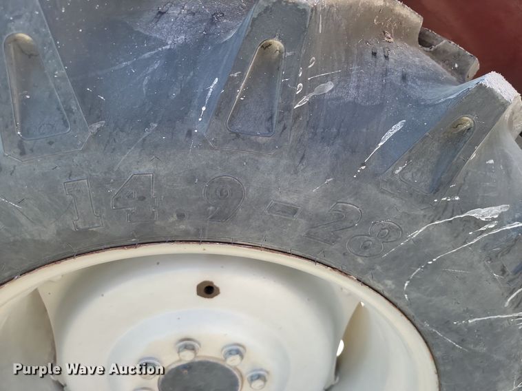 image for item JE9530 2007 Case IH JX60  tractor