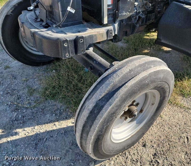 image for item JE9530 2007 Case IH JX60  tractor