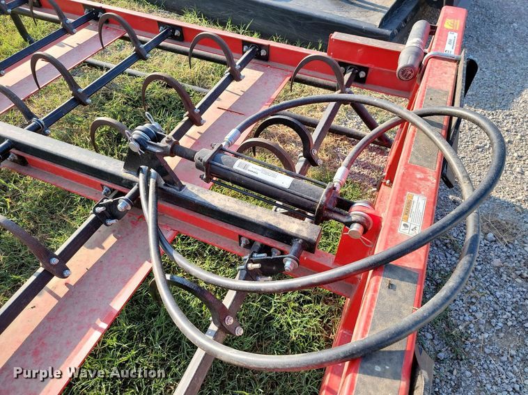 image for item JE9545 Maxilator MXE  skid steer bale accumulator grapple