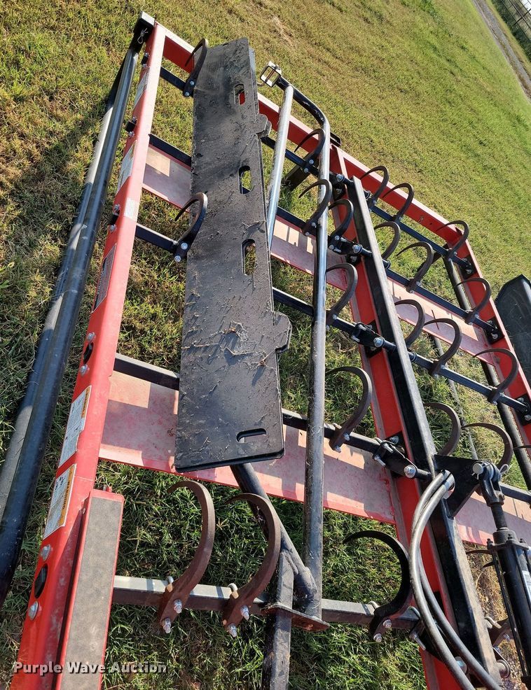 image for item JE9545 Maxilator MXE  skid steer bale accumulator grapple