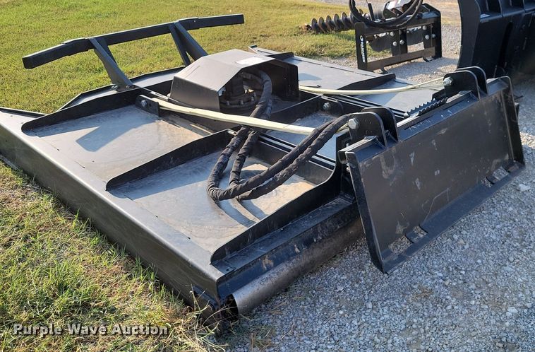 image for item JE9546 Skid steer brush cutter