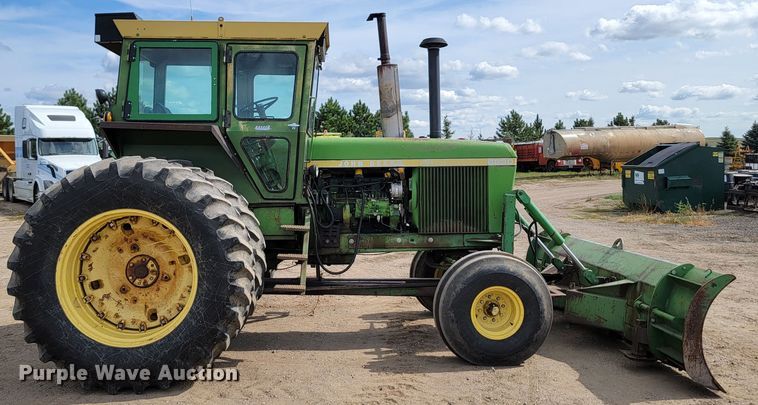 image for item KS9155 1973 John Deere 4630  tractor