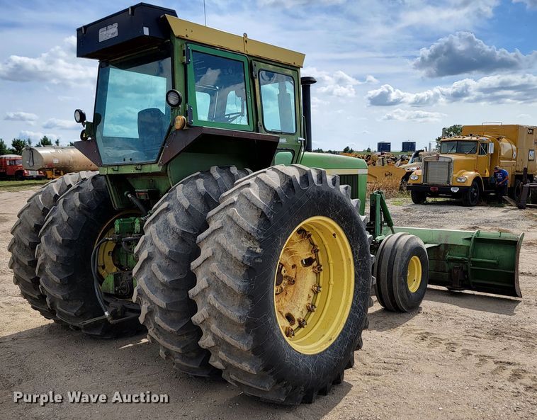 image for item KS9155 1973 John Deere 4630  tractor