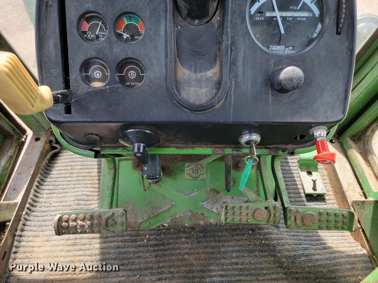 image for item KS9155 1973 John Deere 4630  tractor