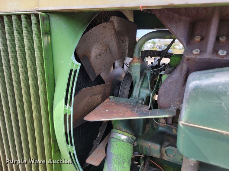 image for item KS9155 1973 John Deere 4630  tractor