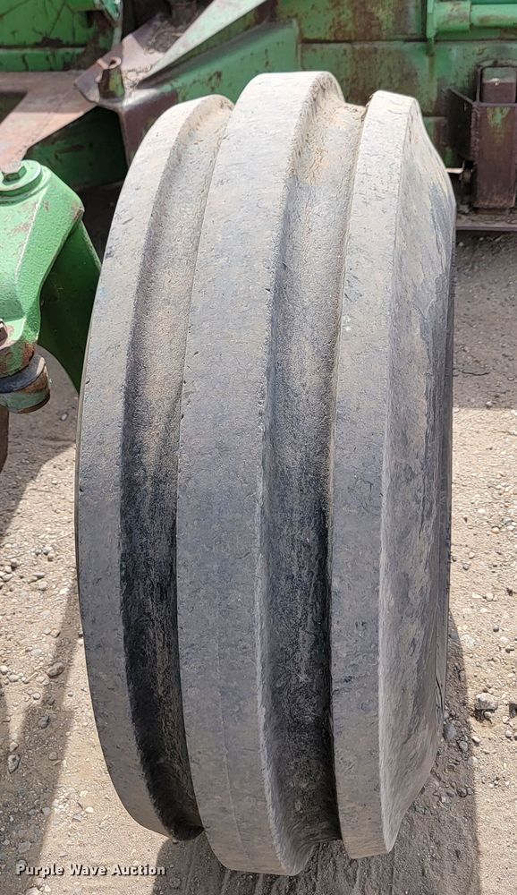 image for item KS9155 1973 John Deere 4630  tractor